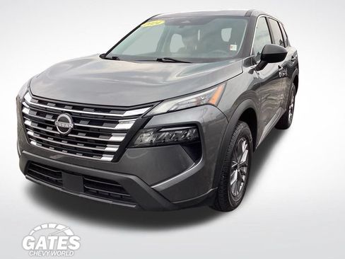 Used 2024 Nissan Rogue S AWD/4WD image 5
