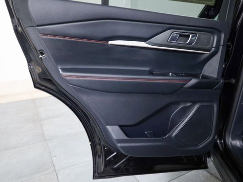 Certified 2025 Ford Explorer ST-Line image 13