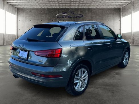 Used 2018 Audi Q3 2.0T Premium image 3