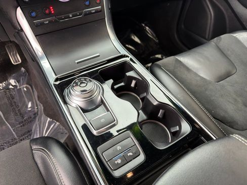 Used 2019 Ford Edge ST w/ Equipment Group 401A image 28