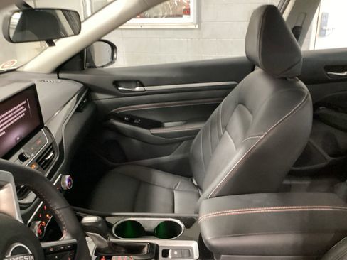 Certified 2023 Nissan Altima 2.5 SR AWD/4WD image 18