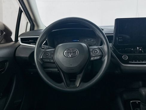 Used 2023 Toyota Corolla LE image 17