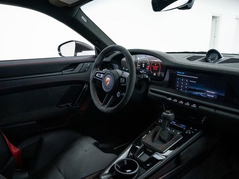 Used 2026 Porsche 911 GT3 image 13