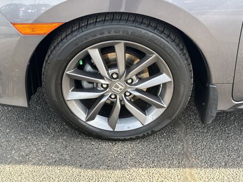 Used 2020 Honda Civic EX image 9