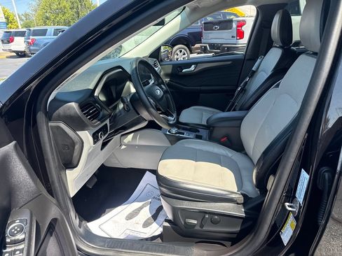 Used 2024 Ford Escape SE FWD image 38