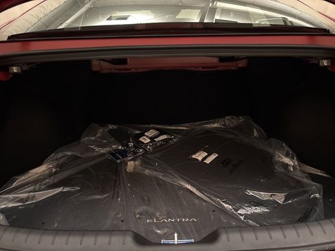 Certified 2024 Hyundai Elantra SEL image 9