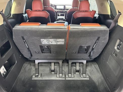 Used 2024 Kia Carnival SX FWD image 26