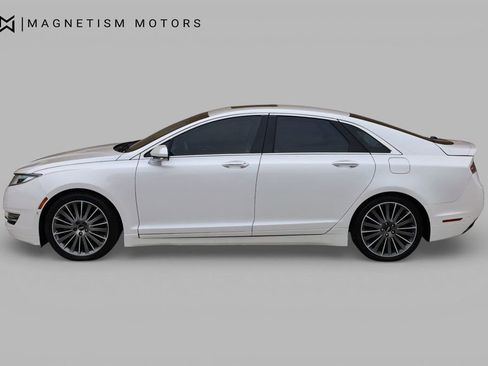 Used 2014 Lincoln MKZ w/ Equipment Group 102A Reserve image 2