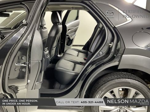 Certified 2025 MAZDA CX-30 AWD 2.5 S w/ Preferred Package image 12