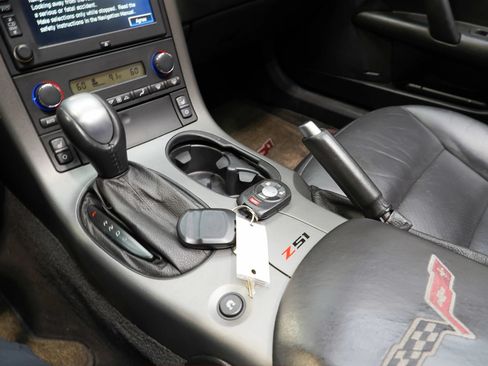 Used 2007 Chevrolet Corvette Coupe w/ Preferred Equipment Group RWD image 65