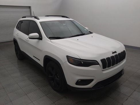 Used 2021 Jeep Cherokee Latitude Plus FWD image 13