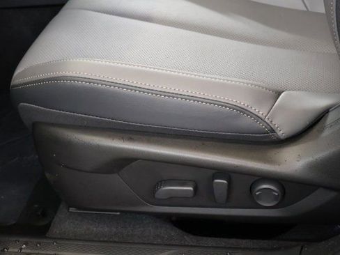 New 2026 Subaru Outback Limited AWD/4WD image 13