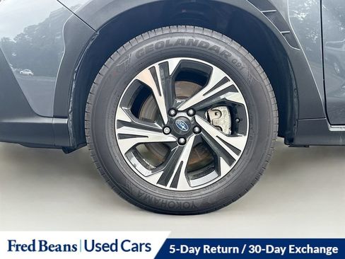 Used 2025 Subaru Crosstrek 2.5i Premium AWD/4WD image 39