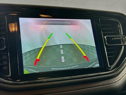 Used 2025 Dodge Durango GT image 23