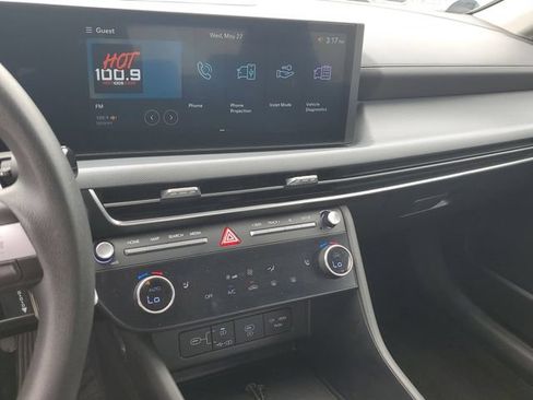 Used 2025 Hyundai Sonata SEL FWD image 26