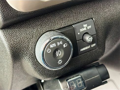 Used 2016 GMC Acadia Denali image 10