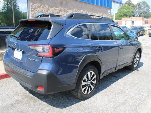 Used 2023 Subaru Outback Premium w/ Popular Package #1 AWD/4WD image 6