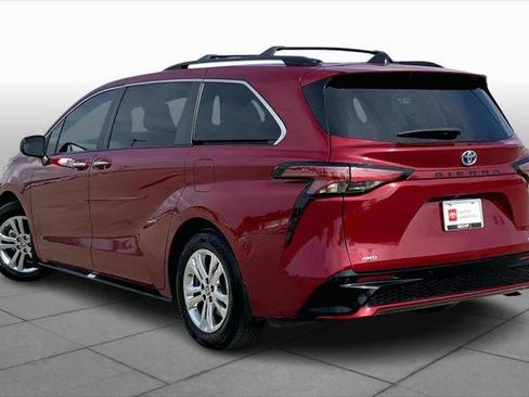 Certified 2023 Toyota Sienna XSE w/ XSE Plus Package image 12