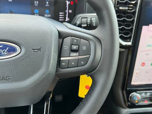 Used 2026 Ford Ranger XLT w/ Equipment Group 301A High AWD/4WD image 22