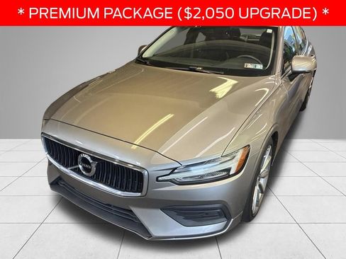 Used 2019 Volvo S60 T6 Momentum w/ Premium Package AWD/4WD image 12