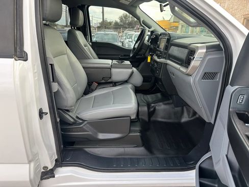 Used 2021 Ford F150 XL image 16