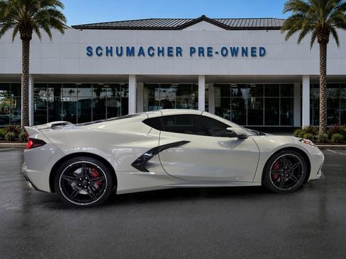Used 2021 Chevrolet Corvette Stingray Preferred Cpe w/ Z51 Performance Package RWD image 8