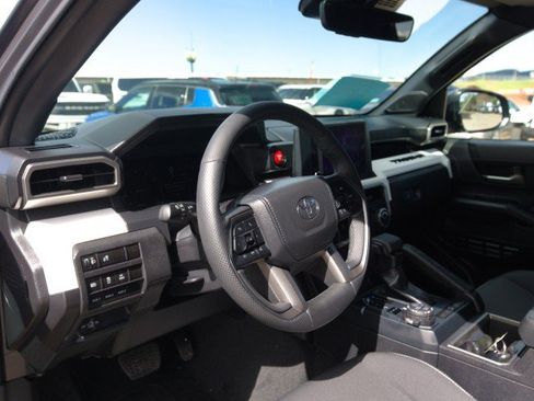 Used 2024 Toyota Tacoma TRD Off-Road w/ TRD Off Road Upgrade Package AWD/4WD image 16