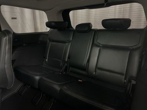 Used 2025 Ford Expedition Platinum AWD/4WD image 31
