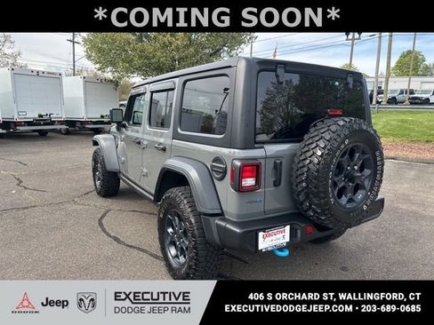 Used 2023 Jeep Wrangler Unlimited w/ Cold Weather Group AWD/4WD image 11