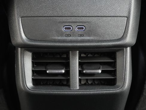 New 2026 Chevrolet Equinox LT image 34