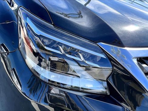 Used 2023 Lexus GX 460 Premium image 29