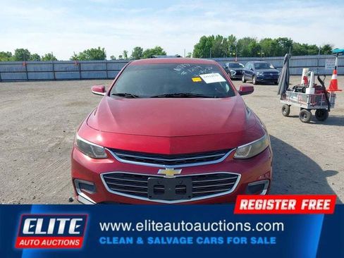 Used 2018 Chevrolet Malibu LT FWD image 24