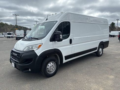 Used 2023 RAM ProMaster 3500 w/ Driver Convenience Group FWD image 7