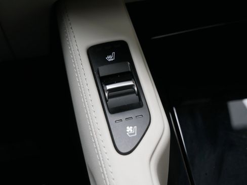 Used 2021 Kia Telluride EX w/ EX Premium Package AWD/4WD image 22