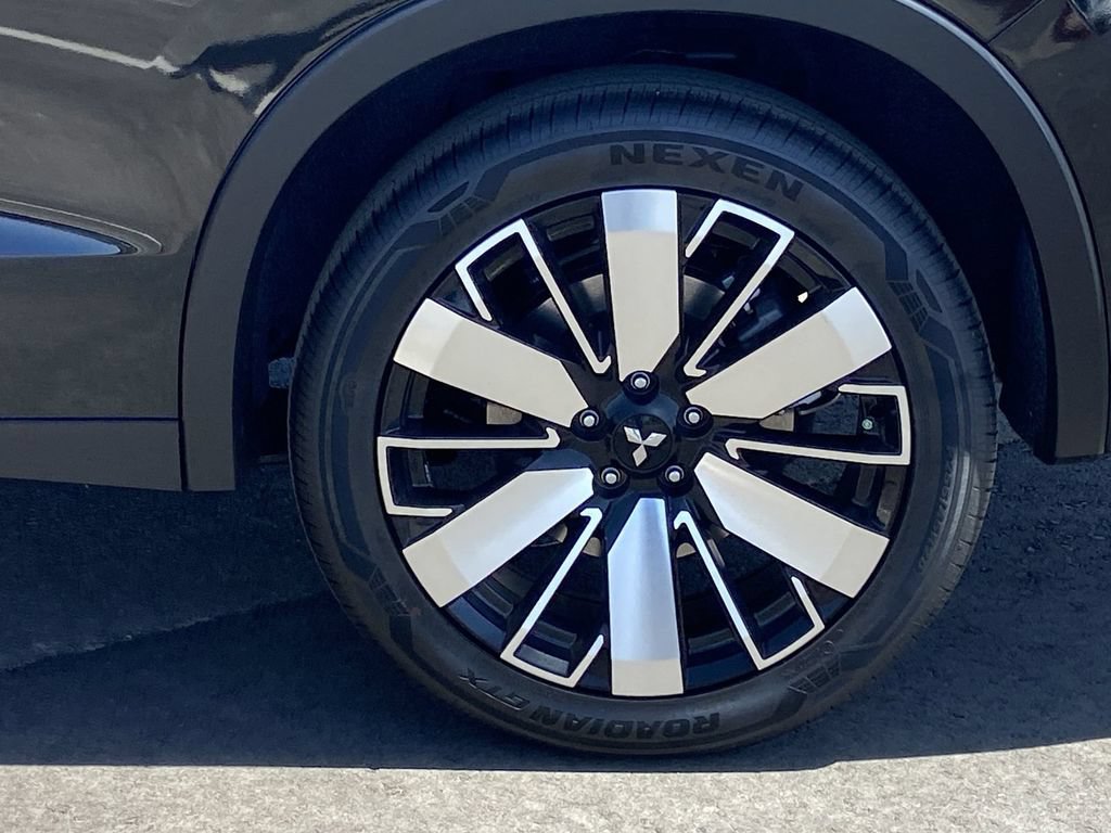 New 2026 Mitsubishi Outlander SE FWD image 30
