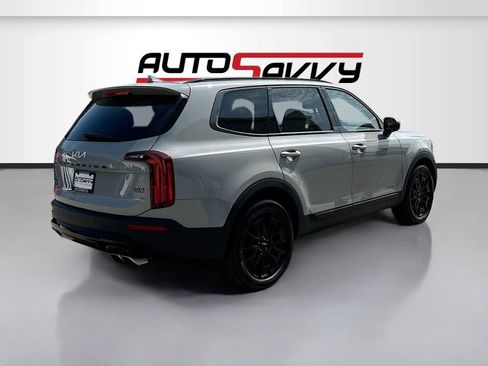 Used 2022 Kia Telluride SX w/ SX Prestige Package AWD/4WD image 7