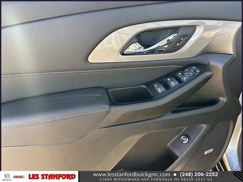 Certified 2023 Chevrolet Traverse LT w/ LT Premium Package image 16