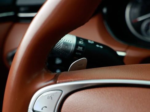 Used 2022 Genesis GV70 2.5T w/ Advanced Package image 31