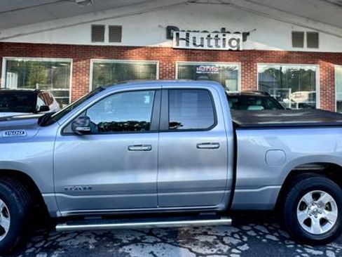 Used 2022 RAM 1500 Big Horn AWD/4WD image 2