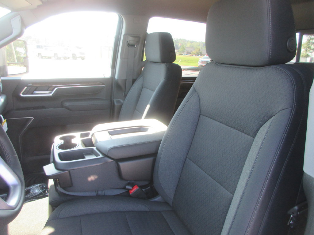 New 2026 GMC Sierra 3500 SLE w/ SLE Value Package AWD/4WD image 13