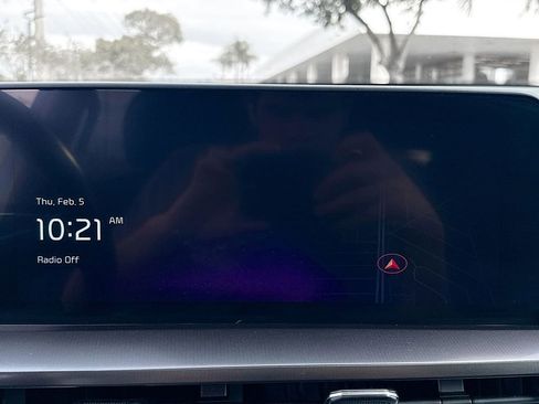 Used 2025 Kia Telluride S image 16