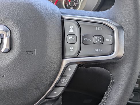 Used 2026 RAM 1500 Big Horn AWD/4WD image 23