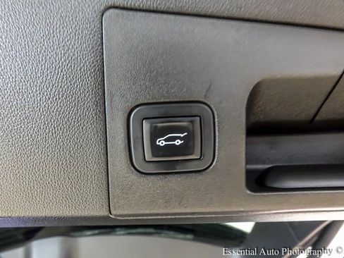 Used 2019 Cadillac XT5 Luxury image 22