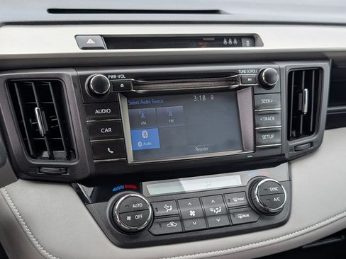 Used 2017 Toyota RAV4 XLE w/ All Weather Liner Package FWD image 17