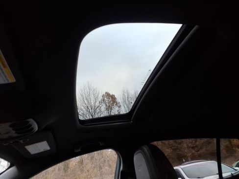 Used 2024 Buick Envista Sport Touring w/ Convenience I Package image 27