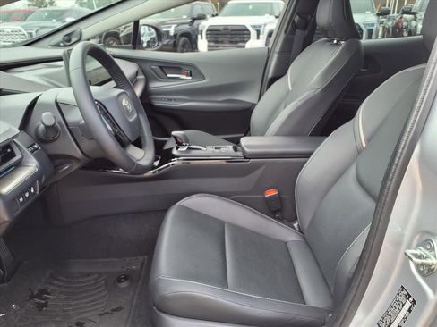 Used 2025 Toyota Prius Limited w/ Limited Premium Package image 18