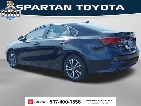 Used 2024 Kia Forte LXS FWD image 9