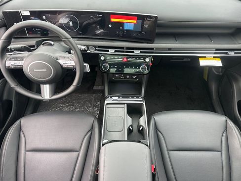 New 2025 Hyundai Tucson Limited w/ Tow & Go Package image 11