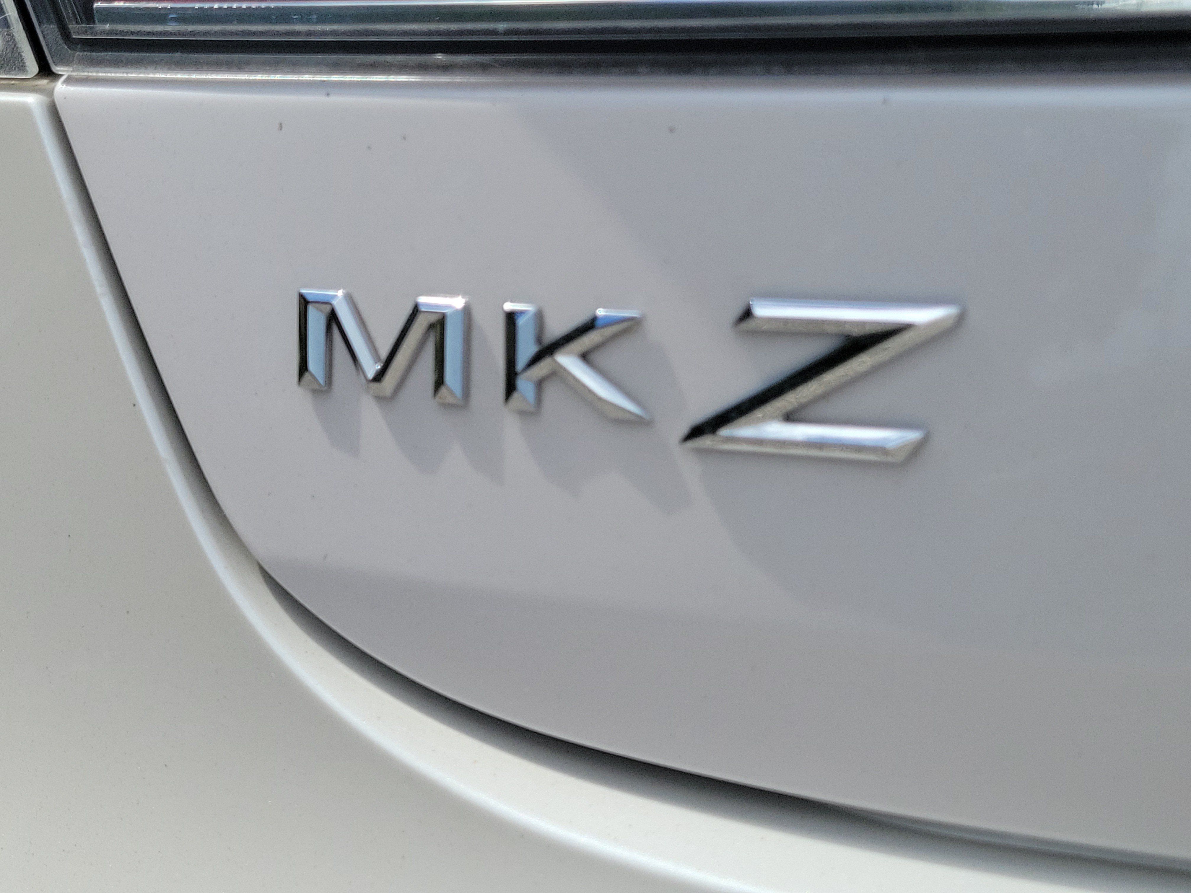 Used 2020 Lincoln MKZ FWD image 29