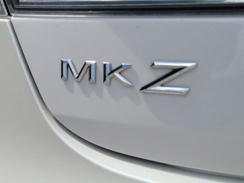 Used 2020 Lincoln MKZ FWD image 29